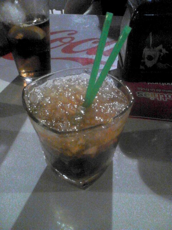 aidam94's tweet photo. De mojitos en Daíra con @javip87 #calahonda http://t.co/NTaGKAplqv