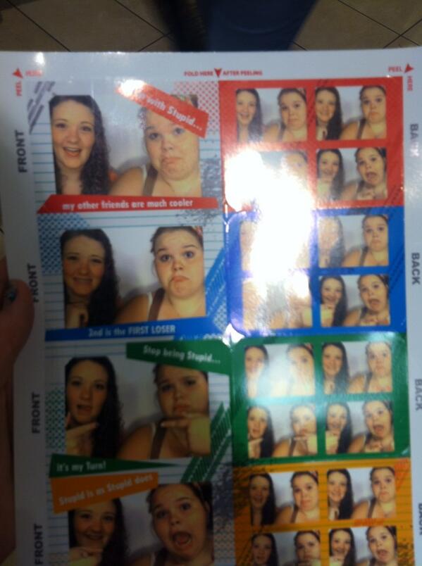 shelbyrae55's tweet image. I'm with stupid! #mallfun 👍😂