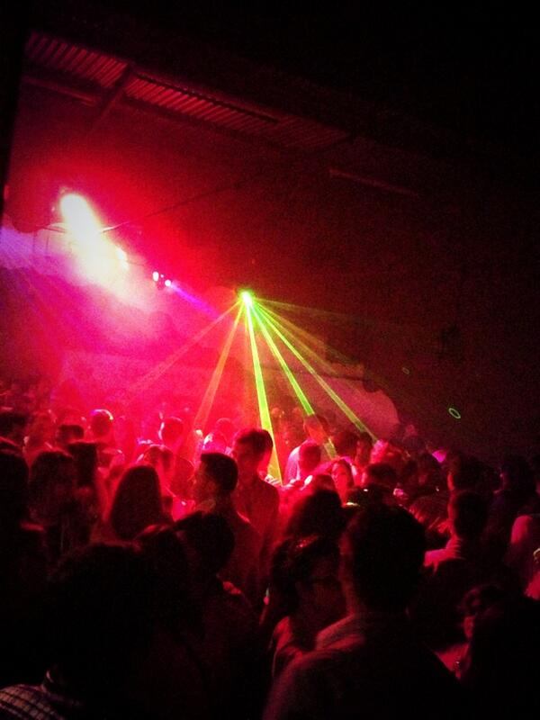 Así esta la terraza de <a href="/ElRecreo2/">EL RECREOOOO!!</a> junto a <a href="/LorenLillo/">★Loren Lillo★</a>