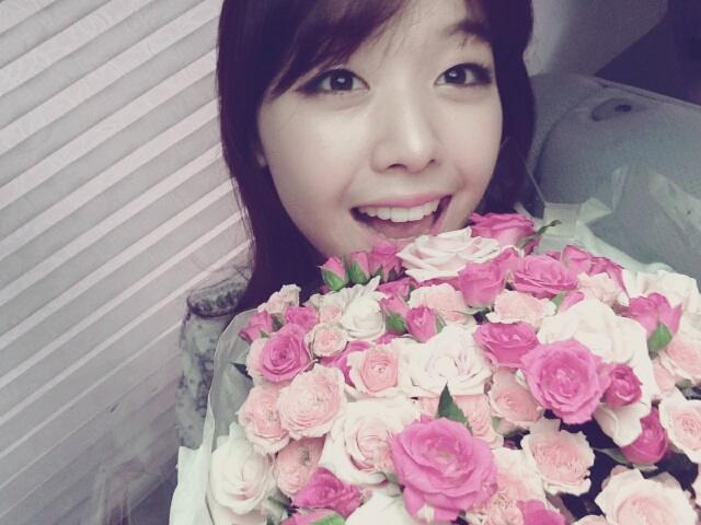 BQz2FoCCQAAqXj-.jpg:large