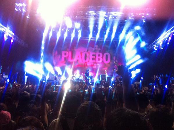 지산 락페스티벌~ "플라시보"개쩔었음.. 
하트뿅뿅 @.@ 간만에 두근거림 ...!!