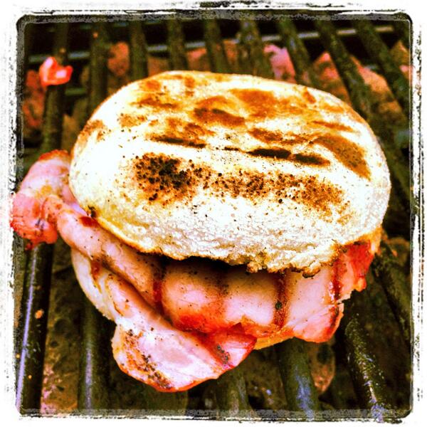 newbreakfast's tweet image. BBQ bacon &amp;amp; marmalade muffin. #breakfast #newbreakfast