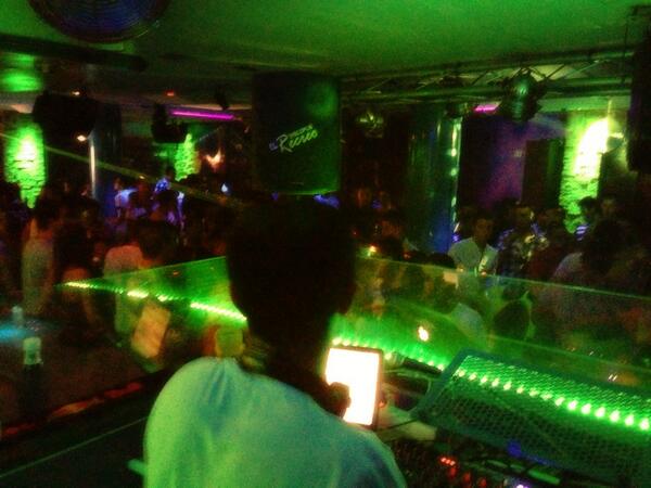 Pero que en <a href="/elrecreo2/">EL RECREOOOO!!</a> <a href="/CHUSSOS/">CHUS S.O.S</a> también esta dando el almuerzo Calentito Calentito