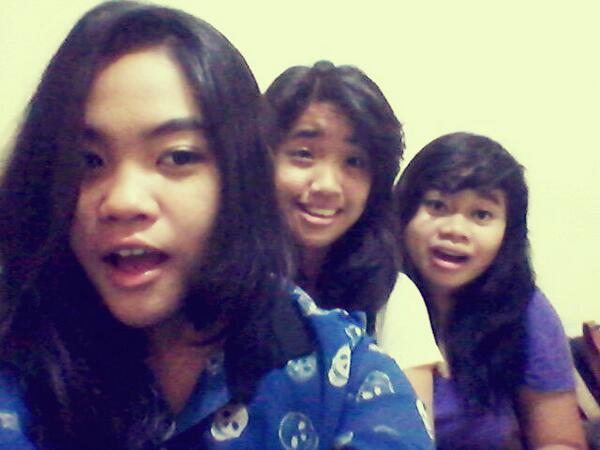 RT"<a href="/Tikabombath/">TikaBombath</a>: :D @jeamitha <a href="/NoviAnjaswari96/">A.ANovi Anjaswari</a> "