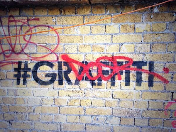 Streetart tweet media