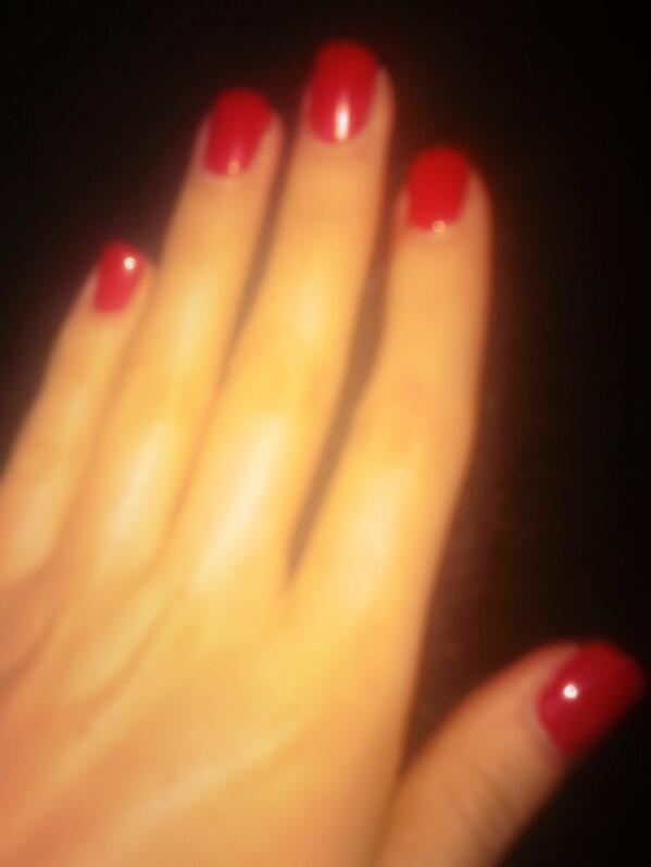 ktgeorgemusic's tweet image. love having my nails done #gel #notips #red #nailsinc