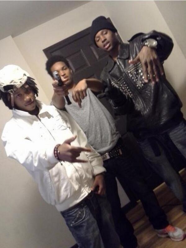 FREE DEM #OBLOCK600 SAVAGEZ Mr.THINGYTHING N MAKADOYA <a href="/SIXHUNCHO/">MAKADO😷🤐🦅</a>   <a href="/KingVonFrmdaWic/">V.Roy🦅</a>