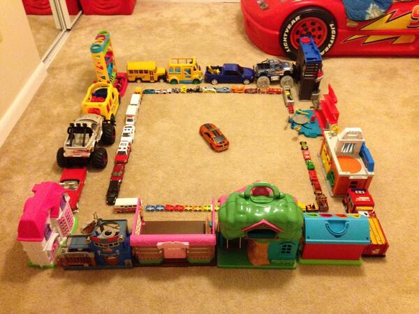 YoAims's tweet image. The work of my beautiful 5 yr old boy #Autism