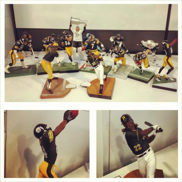 Added @TheCUTCH22 and @AntonioBrown84 to the collection today. @Pirates @steelers @penguins #Imayhaveanaddiction