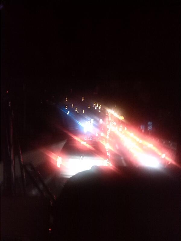 Nickatrox's tweet image. Medio taco en la via las palmas :-)