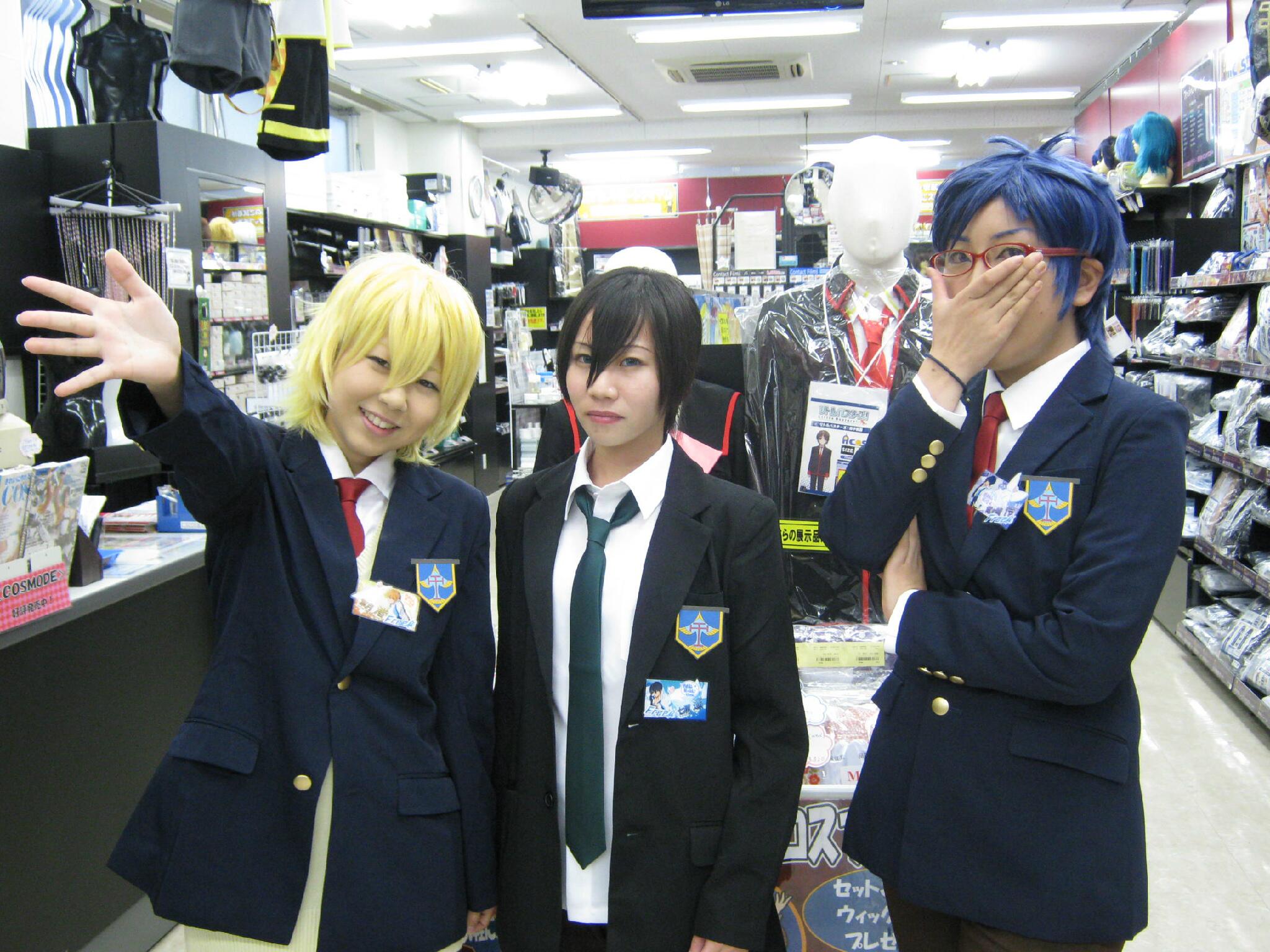 アニメイト名古屋 どーも Acos名古屋店です 今日と明日はスタッフがfree のコスプレでお迎えします 夏服ネクタイもご予約受付中ですので ゼヒacosに来て下さいネ ご来店お待ちしております Http T Co Rbk8icj0pn Twitter