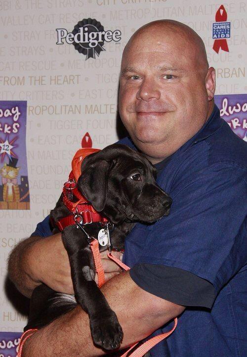 Bertramimagines's tweet photo. Imagine Bertram telling you he has a special surprise for you and it's your new puppy!! http://t.co/6vACmBqGPP