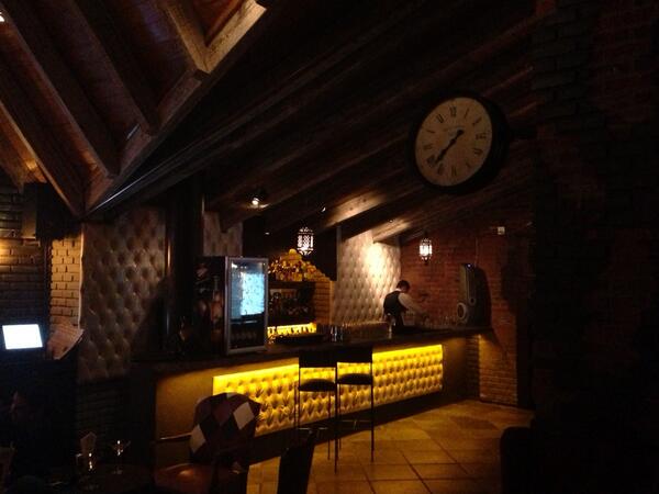 brickwoodBW's tweet photo. Brickwood time! #BWbar http://t.co/OZzJAajGQw
