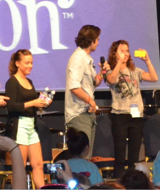 ItalianStarKid's tweet image. no but, i took a group picture then zoomed in and i swear it was an accident, why do you do this to me. #yourpants