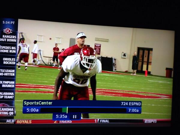 Finally caught @HBizzy559 on ESPN. Looks like a tiger stalking a wideout. #Grizzgrads