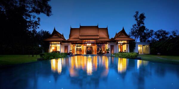 Indulge in the amazing double pool vilas at the Banyan Tree, Phuket Thailand. Starting from Rs.7000 only