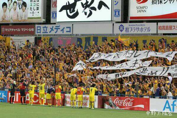 BR4BCAWCAAADdVg.jpg:large