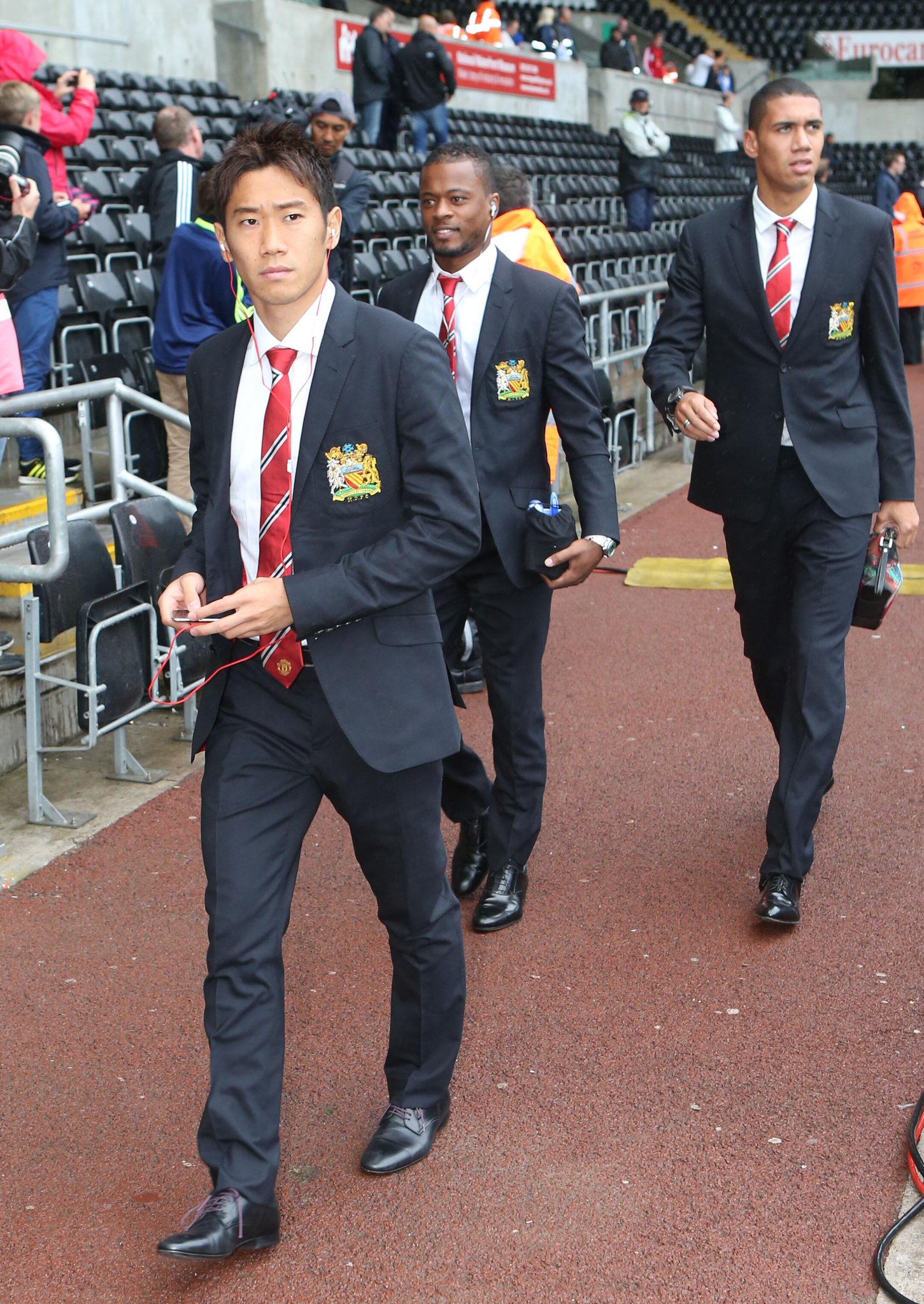 BR4W4X4CIAEelM8.jpg:large