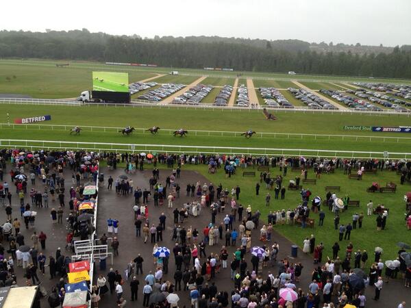 MaxBarrow's tweet image. Newbury racecourse for mums 50th. #winning