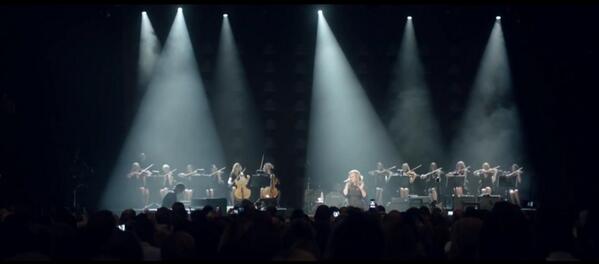 adele_cf's tweet image. Live at the Royal Alvert Hall turning tables...