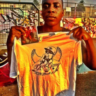 ScotteBoii's tweet image. DIRT GANG TILL THE DEATH OF ME! #DGBSM #RIPSLIMDUNKIN