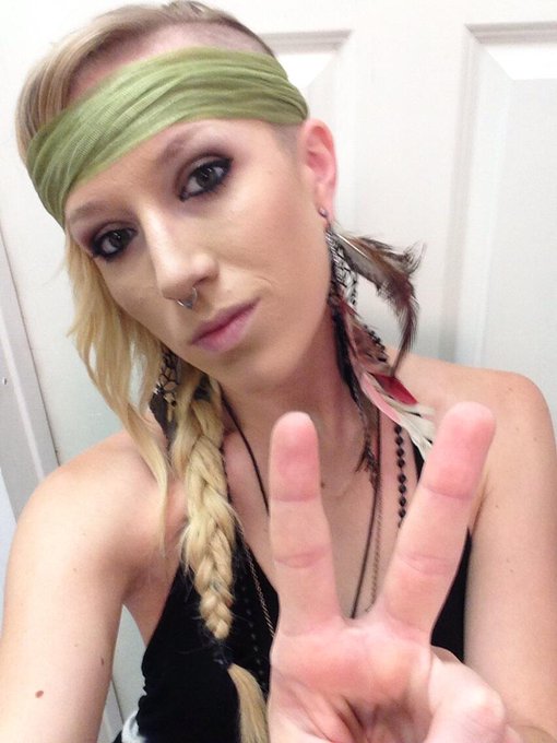 Today, I'm a hippie ... How convenient ✌ http://t.co/70dSAhNTaI