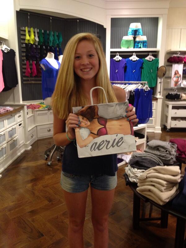 We have a FREE bra winner at Mayfair Mall. @Aerie store 2834. #aeriepretty  #region31 #tryonevent