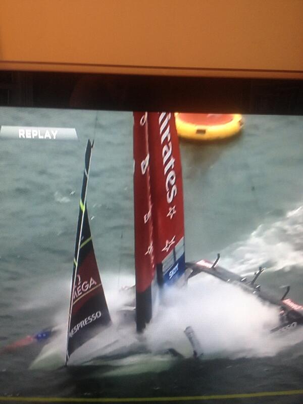 ShayneCurrieNZH's tweet image. Team NZ goes under water - unbelievable