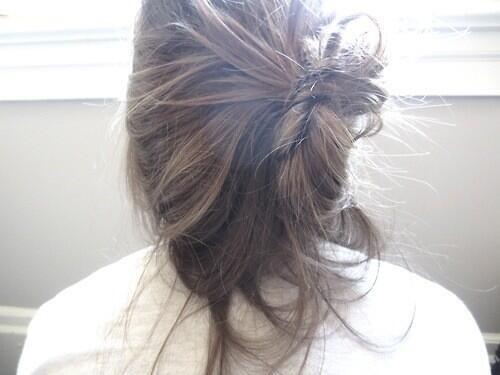 __: كذا شعري بالبيت :) ”