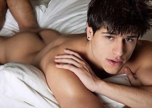 MenAndCock's tweet photo. Good night to all of my sexy followers. I'll be sure to tweet more with you tomorrow. http://t.co/VmxBg7FiZx