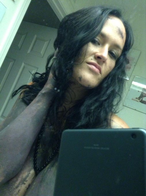 I've been out painting again... http://t.co/vGAQEtKoTd