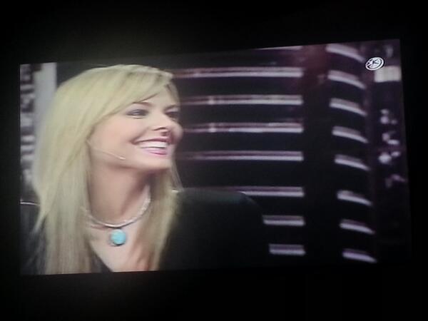 MarjoDSousaCol's tweet photo. @MarjoDSousa hermosaaa en Es de noche y ya llegue http://t.co/kPRY6yefXj