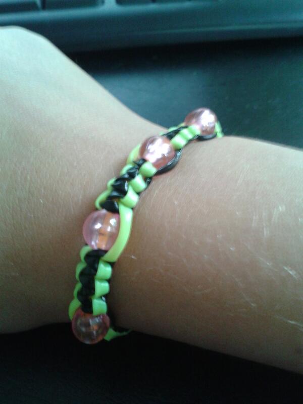 HandmadeForYou_'s tweet photo. Hebben =retweet http://t.co/TNFR4jKwRj