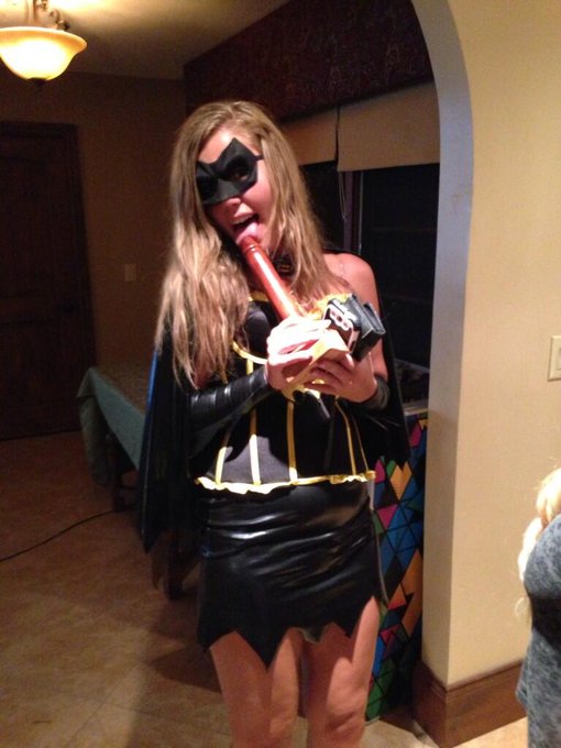 Waaa!! @SkyofEpicness with the golden dildo!!! http://t.co/dNXmSFz7tC<a class="tags" target="_blank" title="On Twitter" href="/?out=eyJ0eXAiOiJKV1QiLCJhbGciOiJIUzUxMiJ9.eyJpYXQiOjE3MjIxMDEyNDksImlzcyI6InR3cG9ybnN0YXJzLmNvbSIsIm5iZiI6MTcyMjEwMTI0OSwiZXhwIjoxNzUzNjM3MjQ5LCJyZWRpcmVjdF91cmwiOiJodHRwczovL3R3aXR0ZXIuY29tL1NreW9mRXBpY25lc3MifQ.oQPfEI2bFfRb1gwCu83YoPpWURZezVtwMqNGH4EBUeESUQo1XZD91CieJOI49_QHu_d6M1Oj29CC-FKLcWWVZQ">@SkyofEpicness</a><a href="/tag/manyvids"class="tags"><span>#manyvids</span></a><a href="/tag/mvsales"class="tags"><span>#mvsales</span></a>