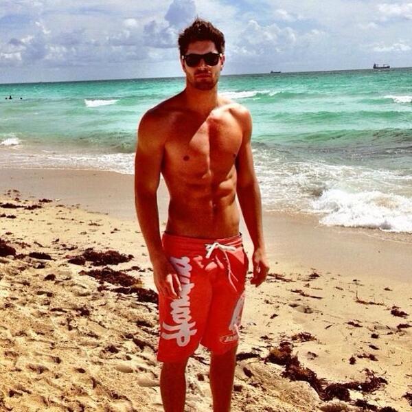 Nick Bateman tweet media