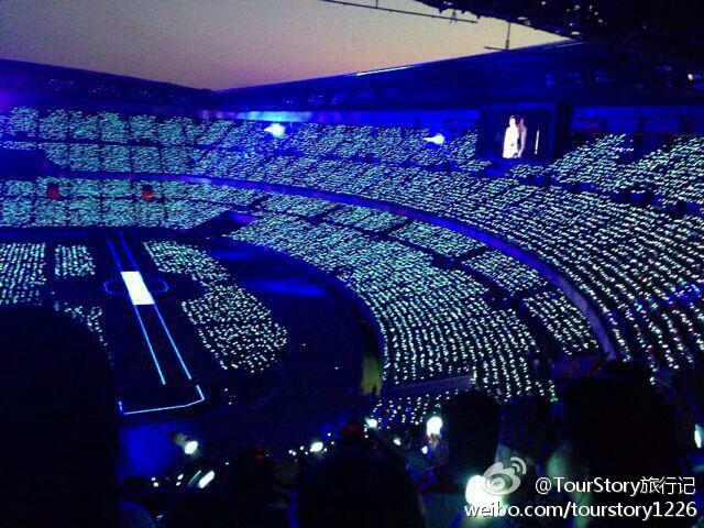 BR8VQqHCYAAGKye.jpg:large