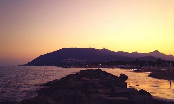 fede_giu's tweet photo. Relax👍 http://t.co/nzZzWQqMFE