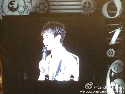 BR8flWhCMAAHxdn.jpg:large