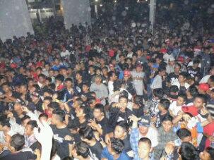 LOSPAKUALAMOS's tweet image. Crowd tadi malem luar biasa! Thanks buat yg udah support lospklms! Big respect buat kalian \m/