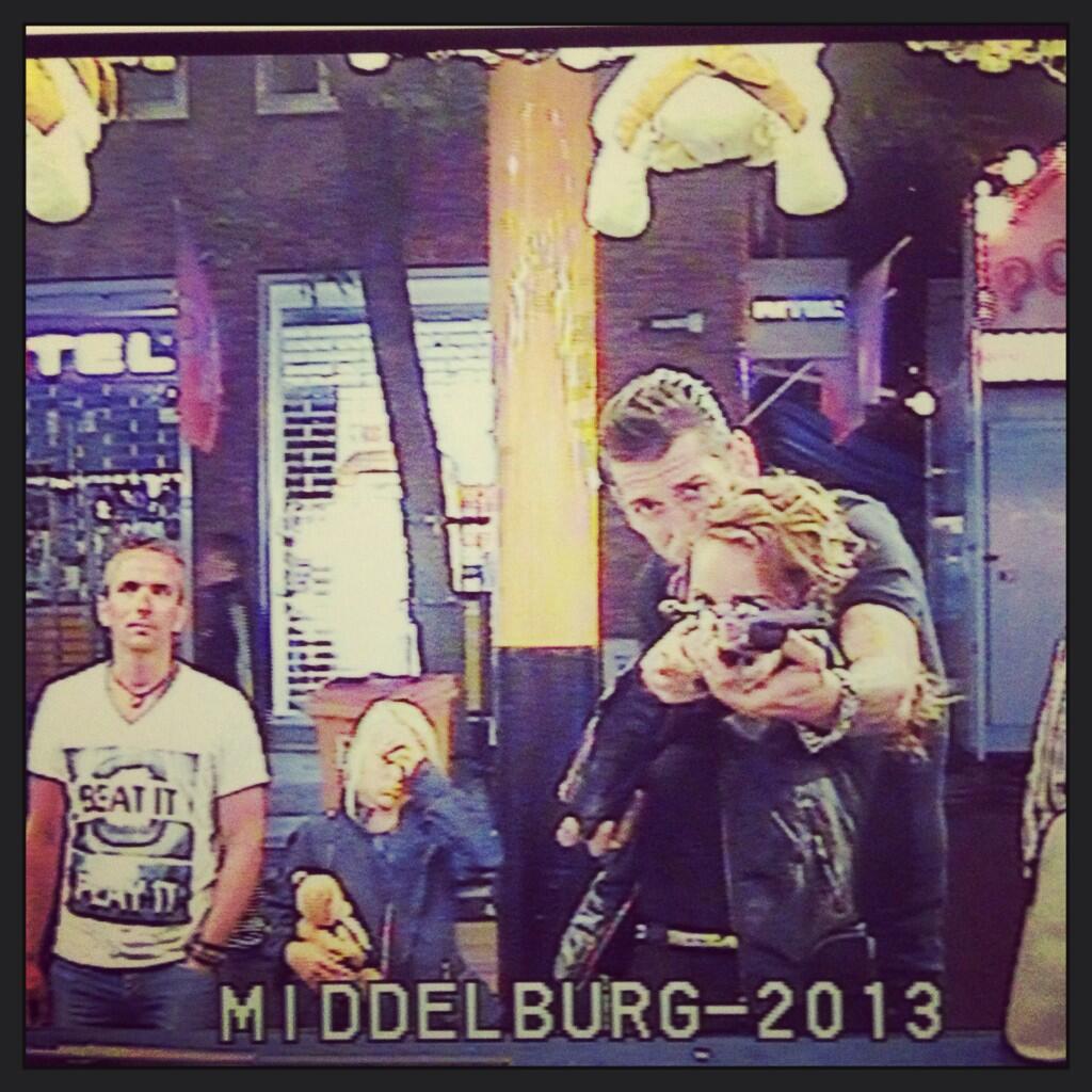 BRA29GaCEAAHYci.jpg:large