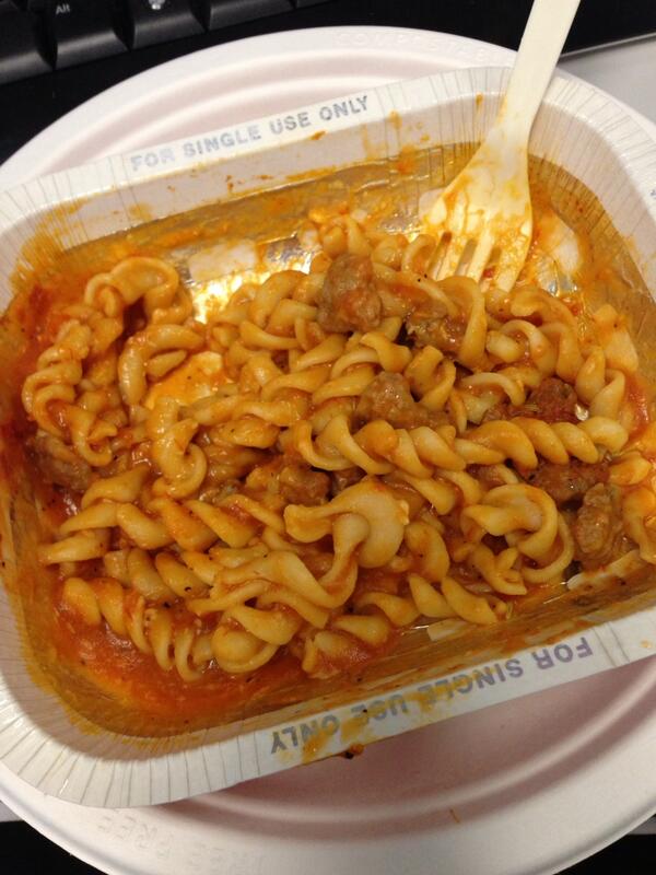 ohhoksure's tweet image. #SingleUseOnly #foreveralone lunch