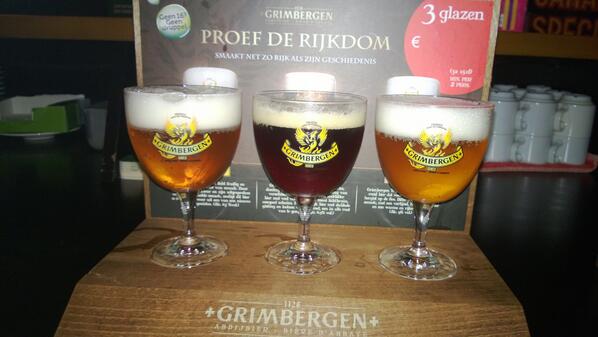 Doelebar's tweet photo. NIEUW!! Grimbergen proefplankje! Een glas Grimbergen Blond, Dubbel én Tripel voor maar € 5,-, (min. per 2 pers.) http://t.co/sgA8Zw0b0Y