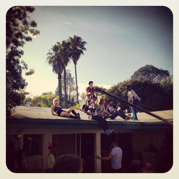 nayipagarcia's tweet image. Directing Grammy winner @ElHeredero in his new music video! @DetailFilms 
#partynonstop #directing