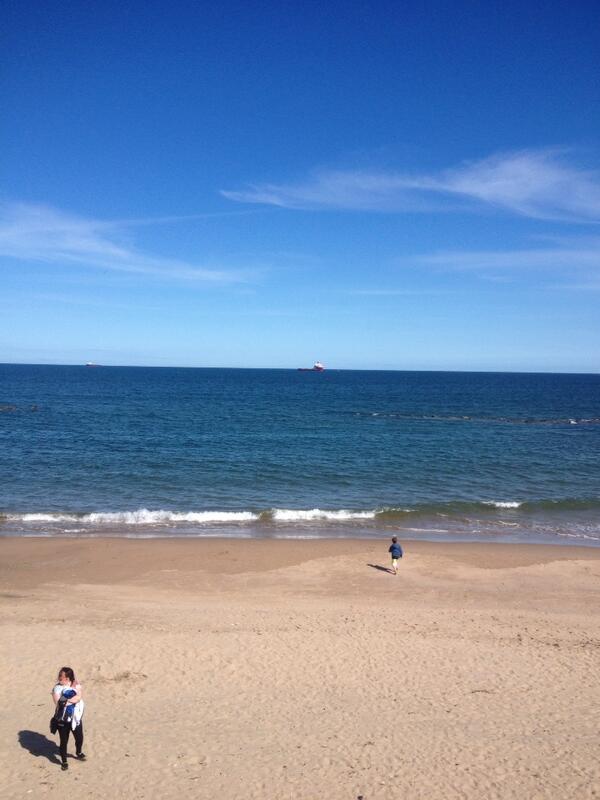 Good wee day out relaxing by the beach with <a href="/nmcginn10/">Niall McGinn</a>