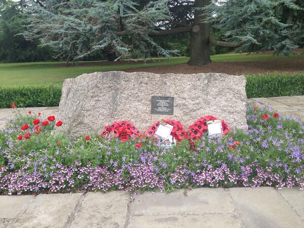 SommeAssoc's tweet photo. Memorial stone in grounds of Parliament Buildings, Stormont to memory of 36th (Ulster) Division http://t.co/MGv1T9yI0E