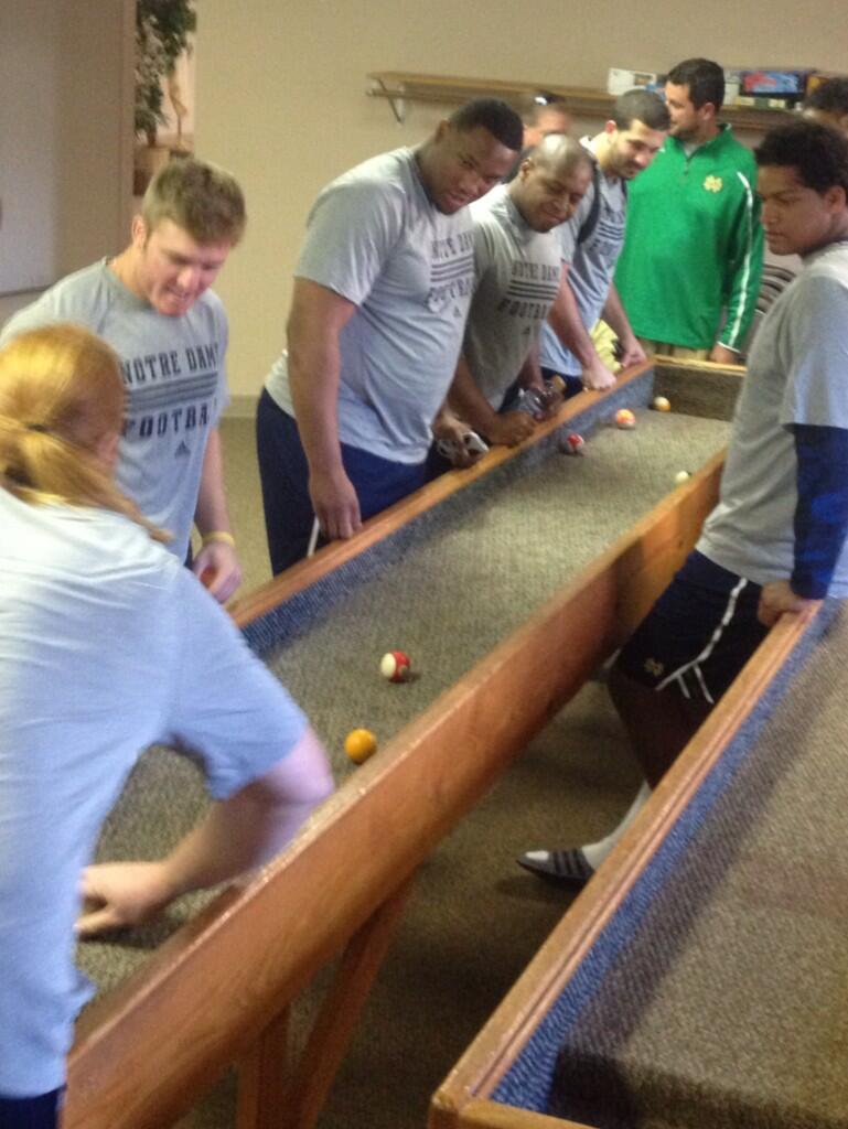 BRBiIlZCcAA69nI.jpg:large