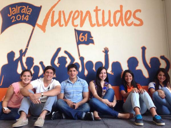 JorgeVelezVelez's tweet photo. Mañana reunión #Juventudes 3pm @EVELYNESTEVES  @adolfoluna  @DrRonalVera @JesiVillacreses @cachomartinezc @xtina   http://t.co/3RgyirEVQ0