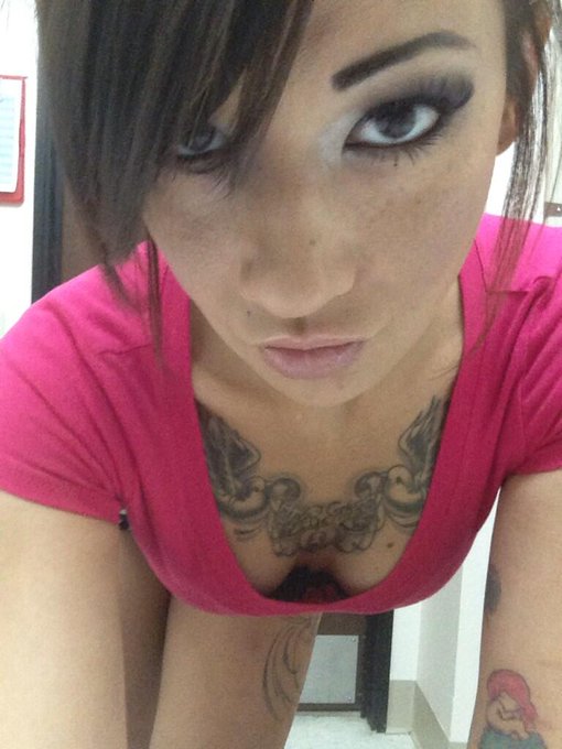 My freckles are showing in this picture. 😋 http://t.co/pCADxlc7DU<a href="/tag/repost"class="tags"><span>#repost</span></a>