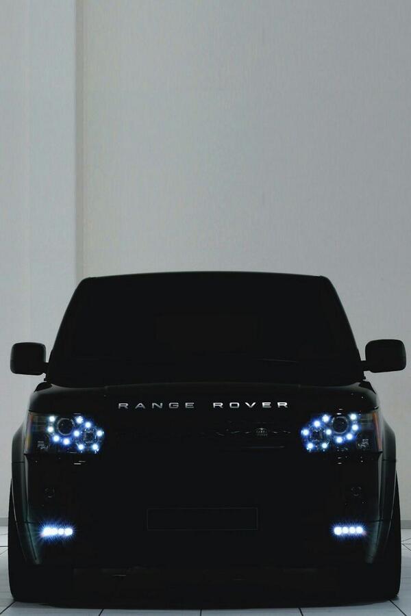 CarSwapMe's tweet photo. Range Rover http://t.co/CsXEKepECc