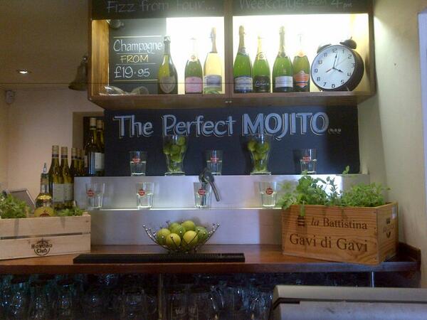 PumphouseThe's tweet photo. The perfect mojito come in an try yours!! http://t.co/mlplVR7kwQ